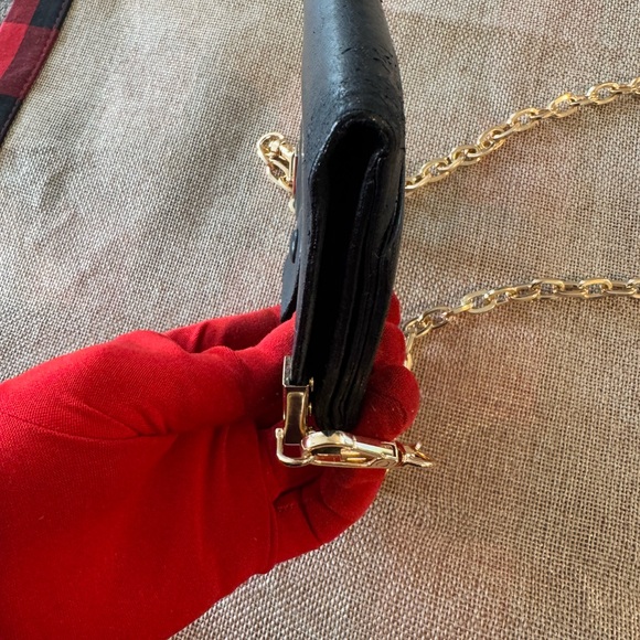 CHANEL CC Logo Leather Bifold Wallet/ - Picture 5 of 16